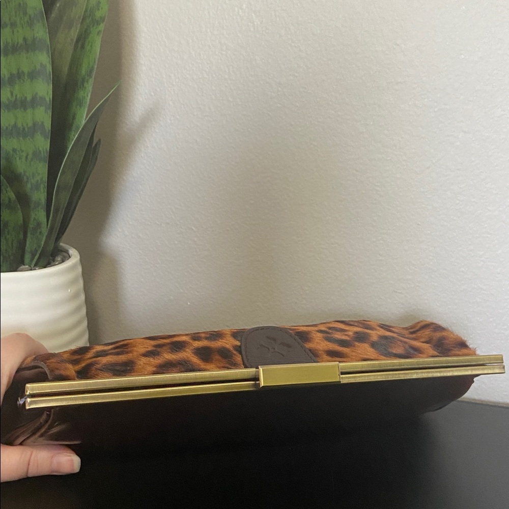 Patricia Nash Leopard Print Frame Clutch - Brown with Gold-tone Trim - Picture 8 of 16